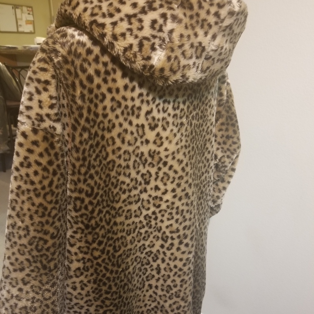 Vintage Marvin Richards Leopard Hooded Coat - Picture 3 of 8